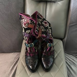 Black Floral Print boot Genuine Leather